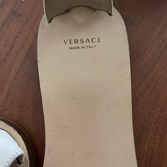 Versace White and Gold Sandals with Gold Embellishments - Picture 4 of 6